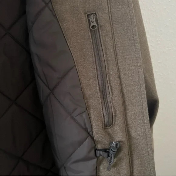 Merrell Winter Jacket – Small - Picture 6 of 12